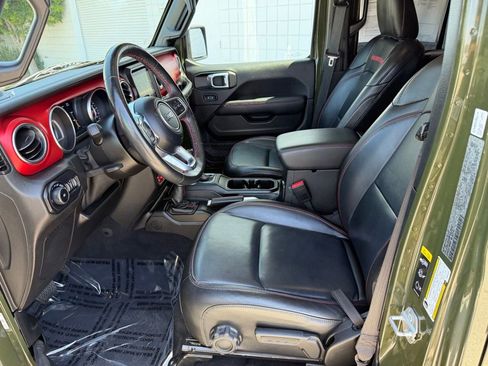 Used 2021 Jeep Wrangler Unlimited Rubicon AWD/4WD image 15