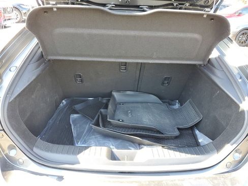 Used 2025 MAZDA MAZDA3 s image 8