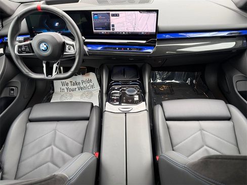 Certified 2025 BMW i5 M60 w/ Premium Package image 10
