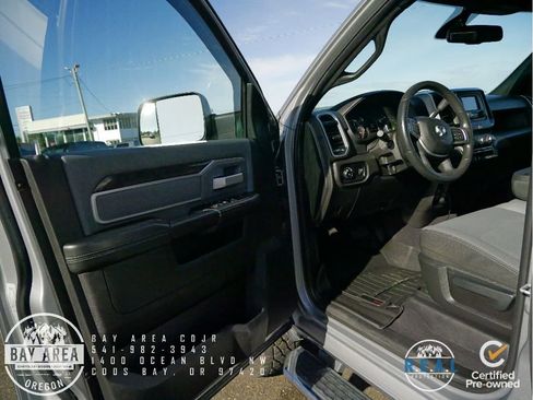 Used 2021 RAM 3500 Big Horn image 12