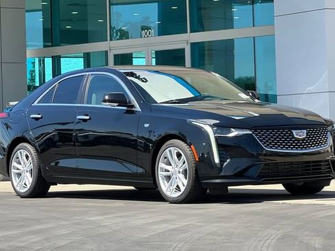 Used 2023 Cadillac CT4 Luxury w/ Sun And Sound Package RWD image 2