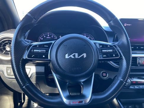 Certified 2022 Kia Forte GT-Line w/ GT-Line Technology Package image 23