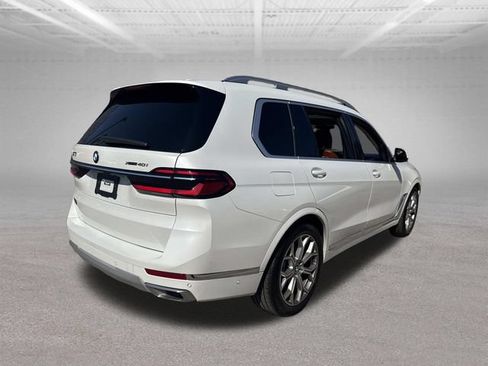 Used 2023 BMW X7 xDrive40i AWD/4WD image 11