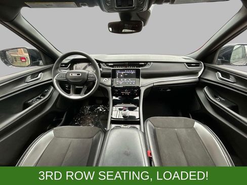 Used 2023 Jeep Grand Cherokee L Laredo AWD/4WD image 19