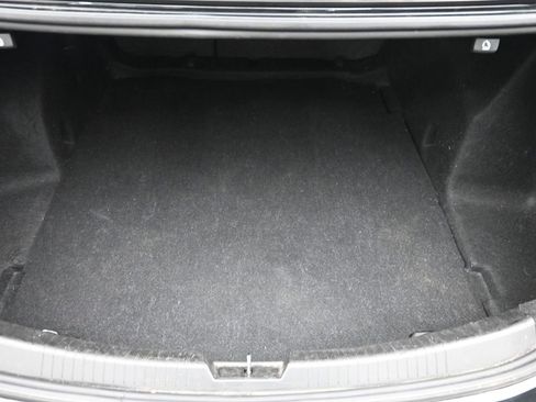 Used 2023 Chevrolet Malibu LT image 9