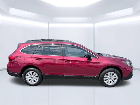 Used 2018 Subaru Outback 2.5i AWD/4WD image 4