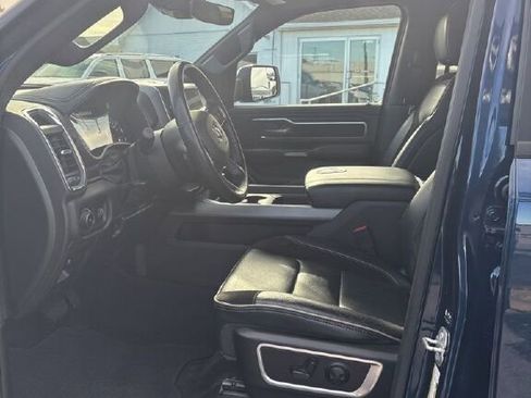 Used 2024 RAM 1500 Laramie image 15