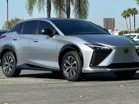 Certified 2023 Lexus RZ 450e Premium w/ Technology Package AWD/4WD image 6