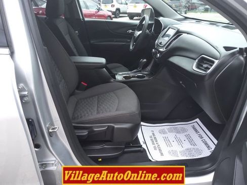Used 2020 Chevrolet Equinox LT AWD/4WD image 34