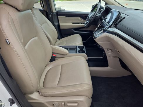 Used 2021 Honda Odyssey Touring image 32
