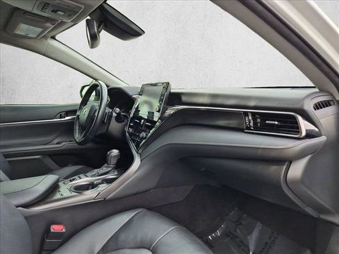 Used 2021 Toyota Camry XSE image 21