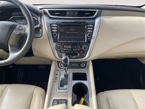Used 2020 Nissan Murano SL image 11