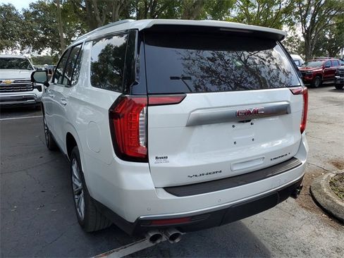 Used 2021 GMC Yukon Denali w/ Denali Ultimate Package image 3