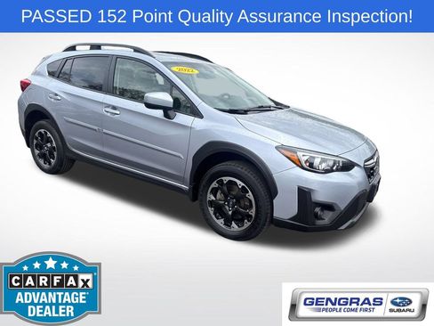Used 2022 Subaru Crosstrek 2.0i Premium w/ Moonroof Package AWD/4WD image 1