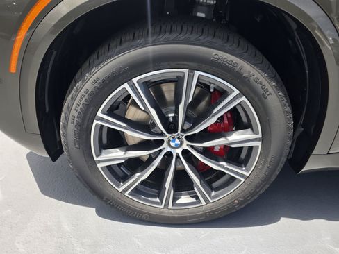 New 2026 BMW X5 xDrive40i w/ Executive Package AWD/4WD image 7