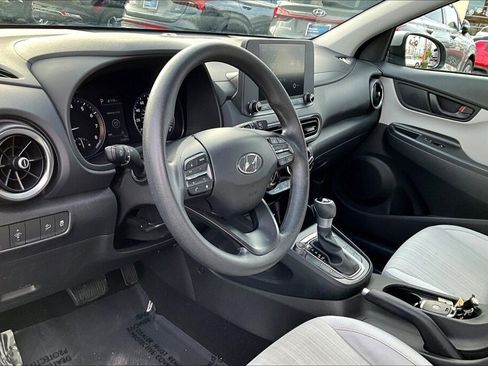Certified 2023 Hyundai Kona SEL image 9
