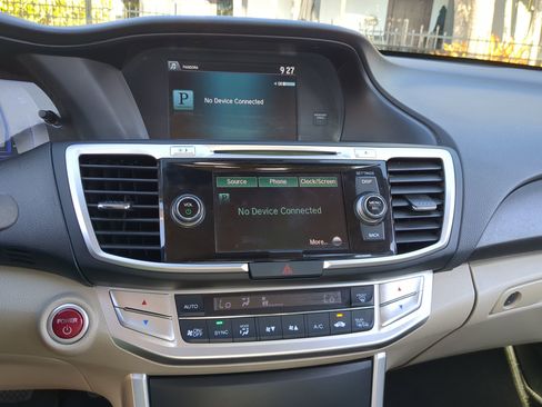 Used 2014 Honda Accord EX-L image 21