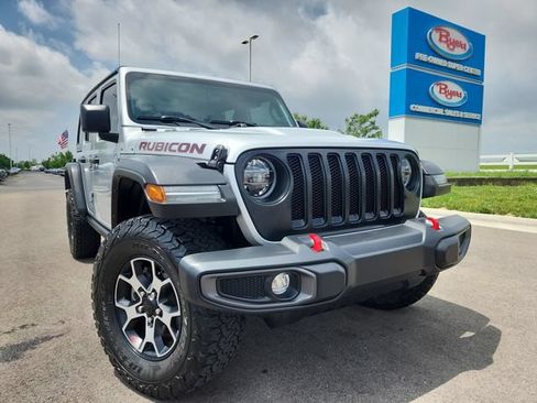 Used 2022 Jeep Wrangler Unlimited Rubicon w/ LED Lighting Group AWD/4WD image 14