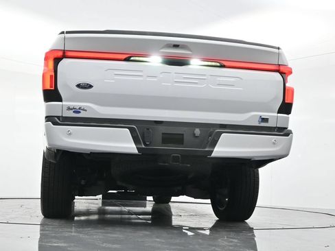 Used 2023 Ford F150 Lightning Platinum AWD/4WD image 47