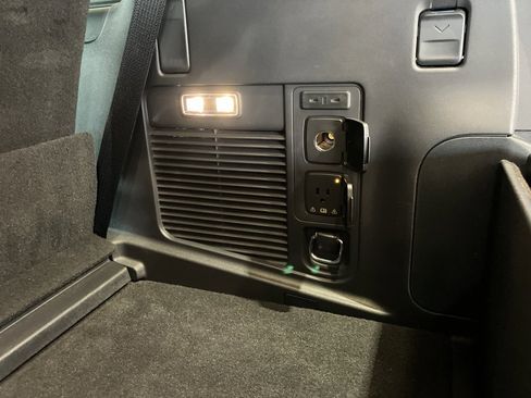 New 2025 Ford Expedition Tremor image 35