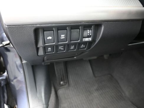 Used 2017 Subaru Legacy 2.5i Premium AWD/4WD image 13
