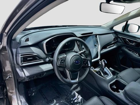 Used 2024 Subaru Outback Limited AWD/4WD image 9