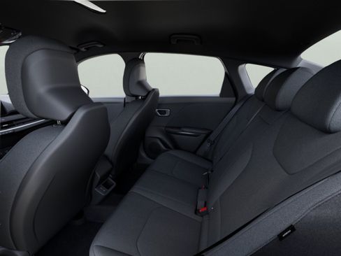 New 2026 Kia K4 FWD image 14