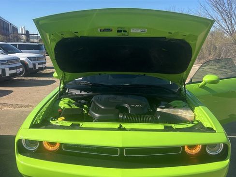 Used 2023 Dodge Challenger SXT AWD/4WD image 17