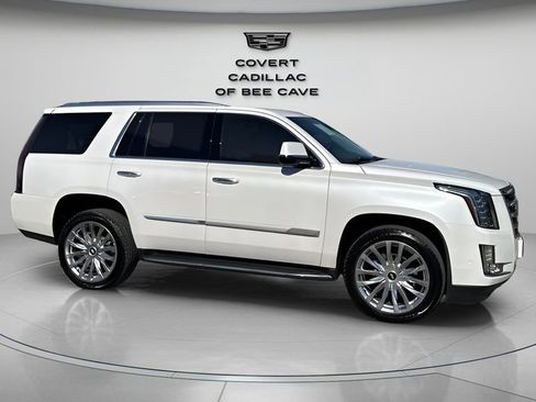 Used 2019 Cadillac Escalade Premium Luxury image 12