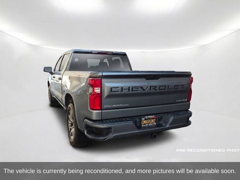 Used 2021 Chevrolet Silverado 1500 Custom RWD image 8