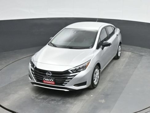 Used 2025 Nissan Versa S w/ Trunk Package FWD image 39