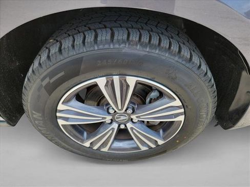 Used 2017 Acura MDX FWD image 10