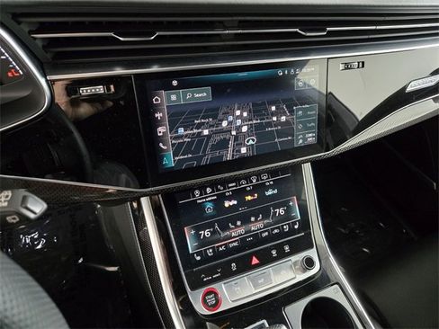 Used 2023 Audi SQ8 Prestige image 31