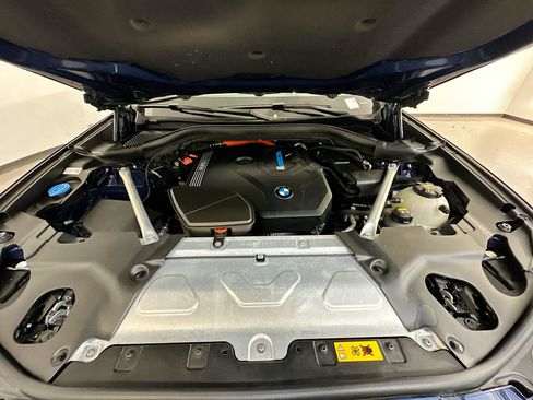 Used 2021 BMW X3 xDrive30e w/ Executive Package image 36