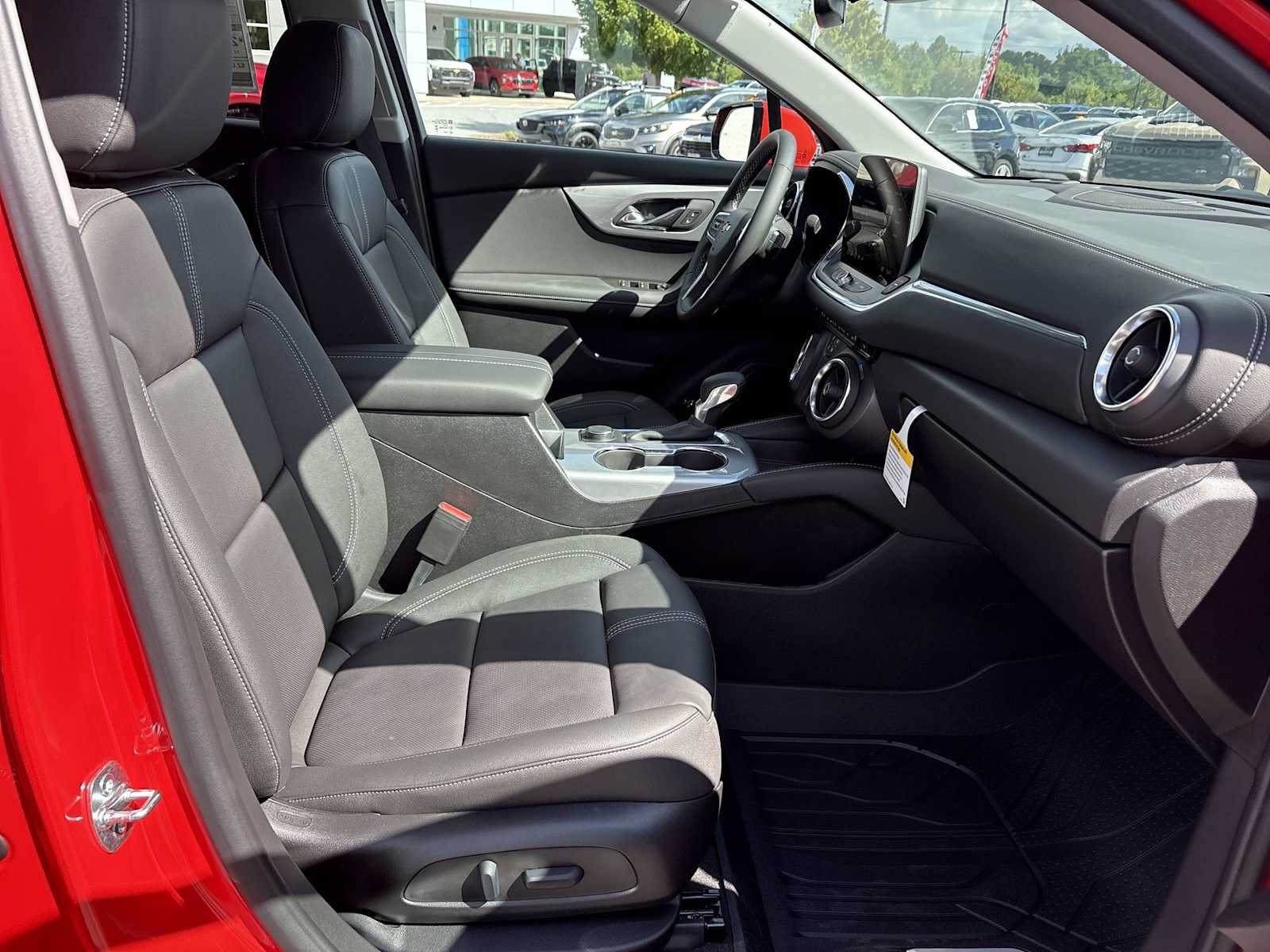 New 2026 Chevrolet Blazer LT w/ LPO, Floor Liner Package AWD/4WD image 26