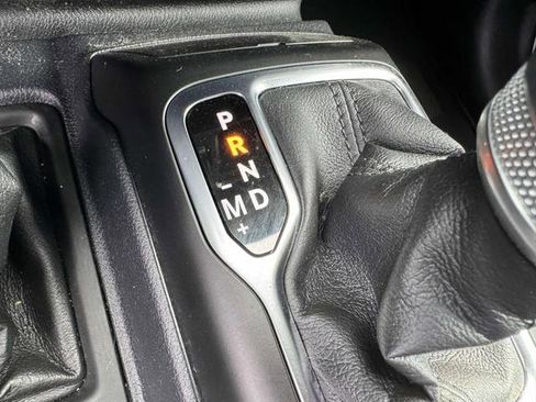 Used 2021 Jeep Wrangler Unlimited Sport image 17