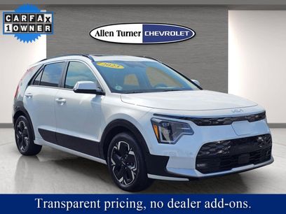 Used 2023 Kia Niro Wave