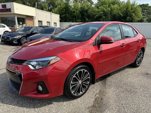 Used 2015 Toyota Corolla S Premium FWD image 1