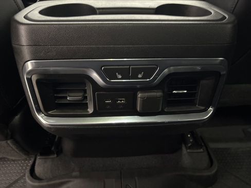 Used 2021 Chevrolet Silverado 3500 High Country image 32