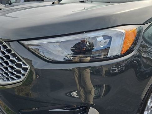 Used 2024 Ford Edge SEL image 32