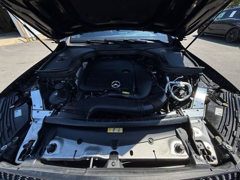 Used 2021 Mercedes-Benz GLC 300 4MATIC w/ AMG Line image 27