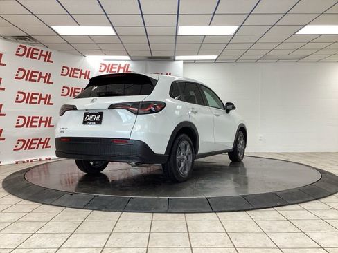 Used 2026 Honda HR-V LX image 7