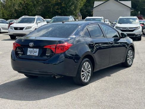 Used 2018 Toyota Corolla XLE FWD image 7