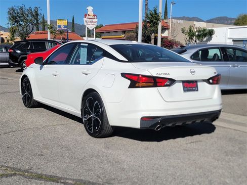 Used 2024 Nissan Altima 2.5 SR image 5