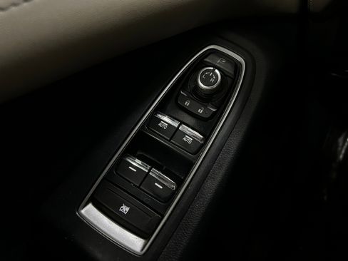 Used 2021 Subaru Ascent Touring w/ Popular Package #2A image 25