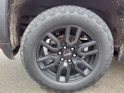 Used 2021 GMC Sierra 1500 Elevation w/ X31 Off-Road Package image 13