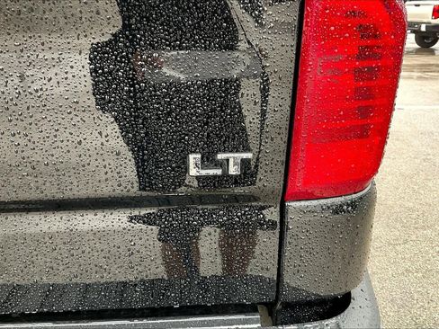 Used 2024 Chevrolet Silverado 1500 LT image 10