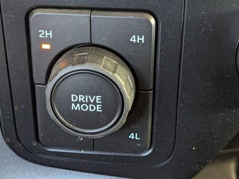 Certified 2022 Ford F150 XLT w/ Equipment Group 302A High image 29