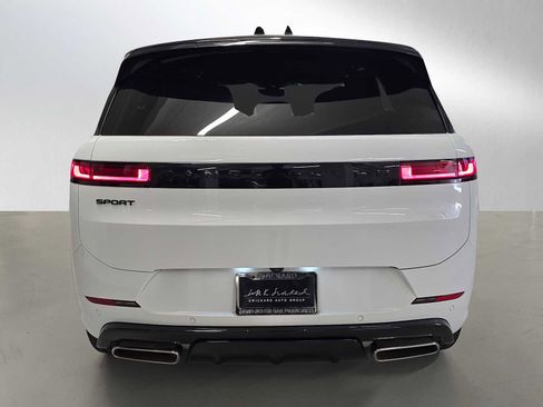 New 2026 Land Rover Range Rover Sport Dynamic SE image 4
