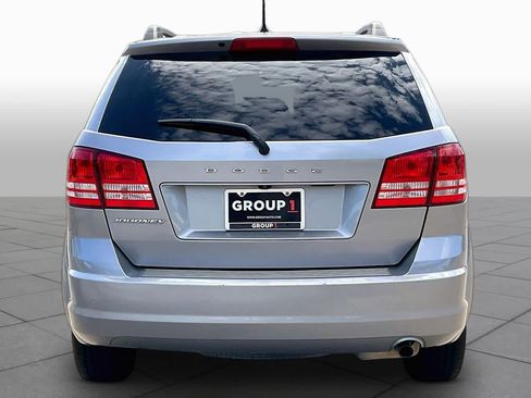 Used 2018 Dodge Journey SE FWD image 5